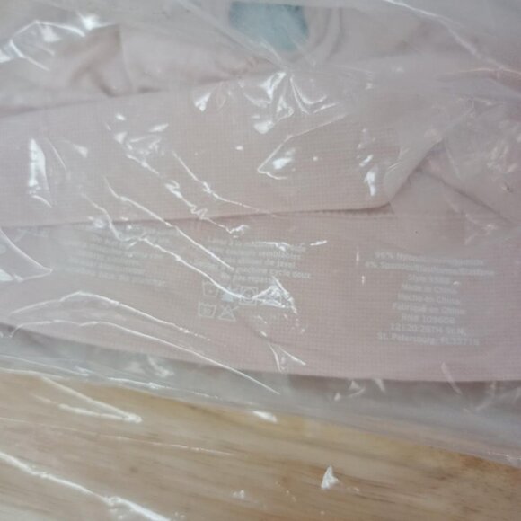 Rhonda Shear 4-Pack Ahh Bra - Picture 3 of 6